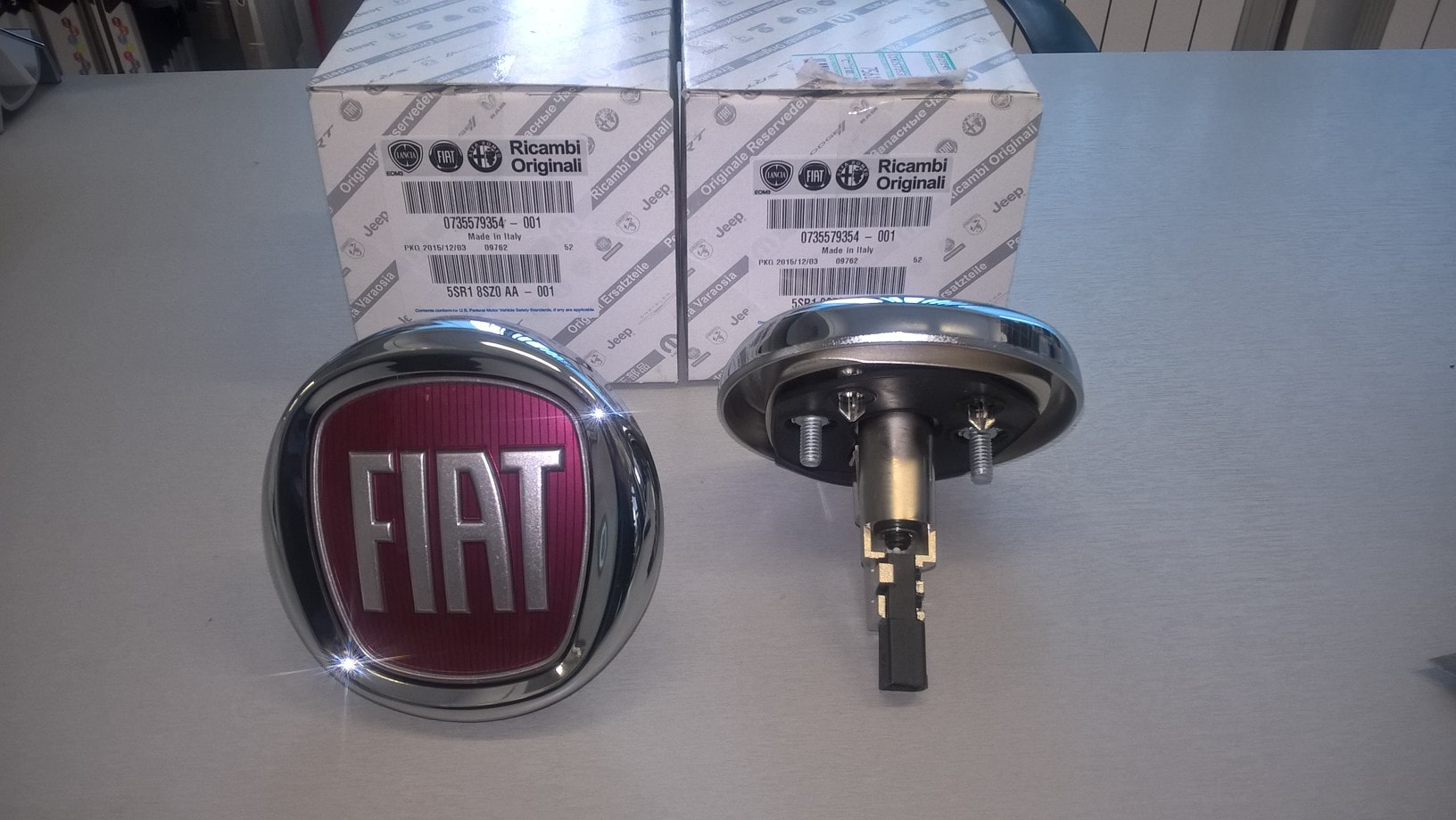 Znaczki "FIAT" przód / tył Forum Fiat Bravo II